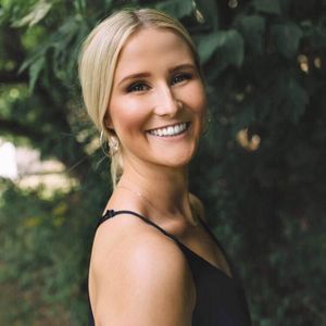 Meet your Posher, Rayna